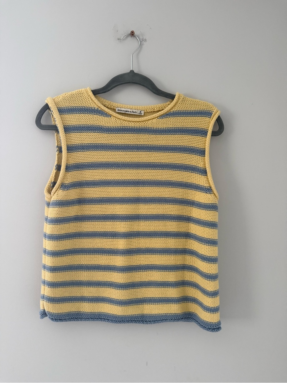 Abercrombie & Fitch Yellow and Blue Striped Crewneck Vest